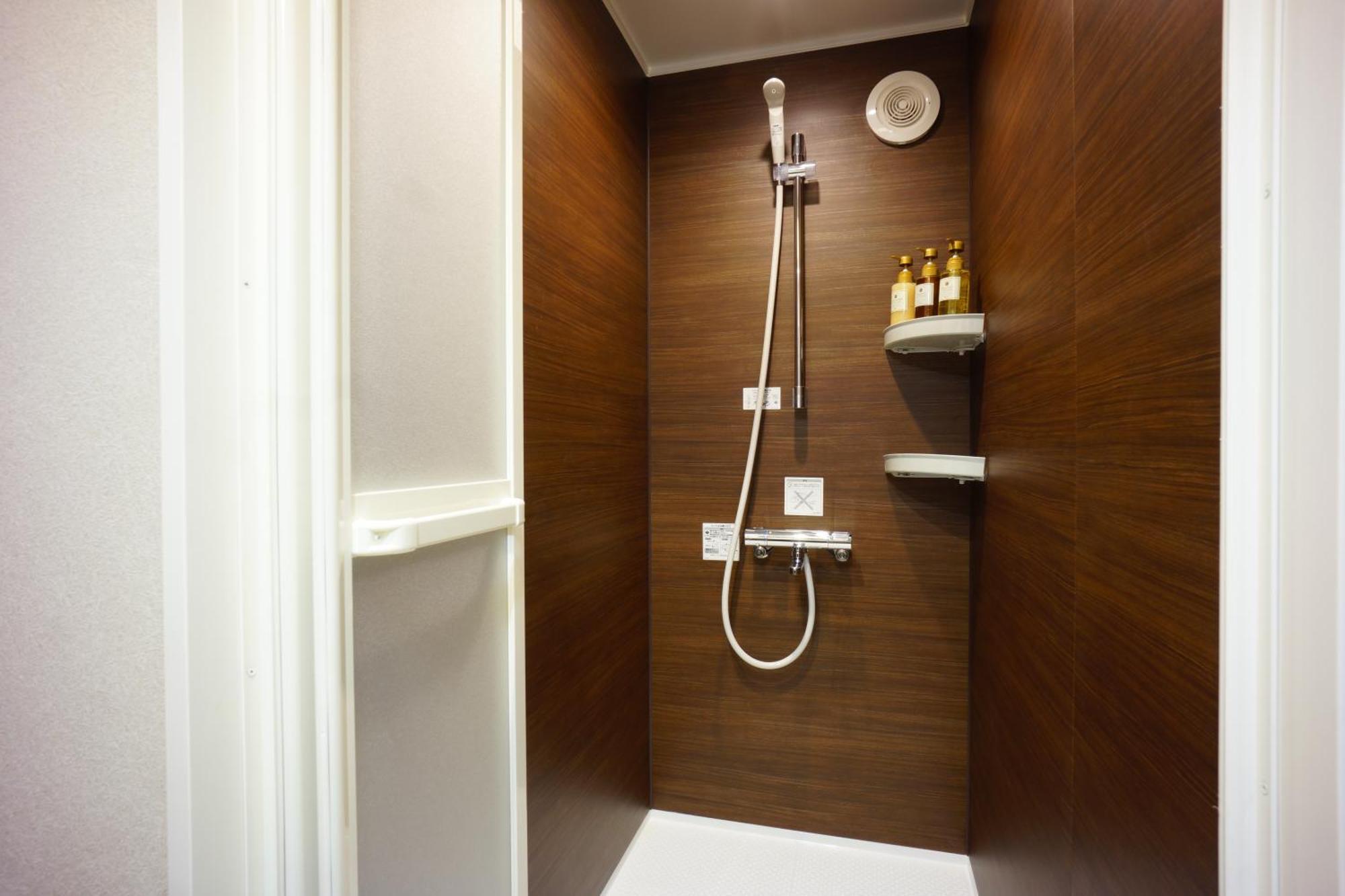 Rona Hotel Tokyo Ngoại thất bức ảnh